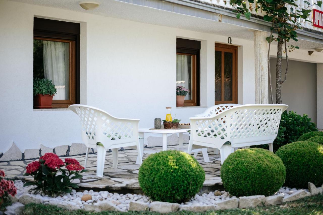 Markovic Village Apartments Ulcinj Esterno foto